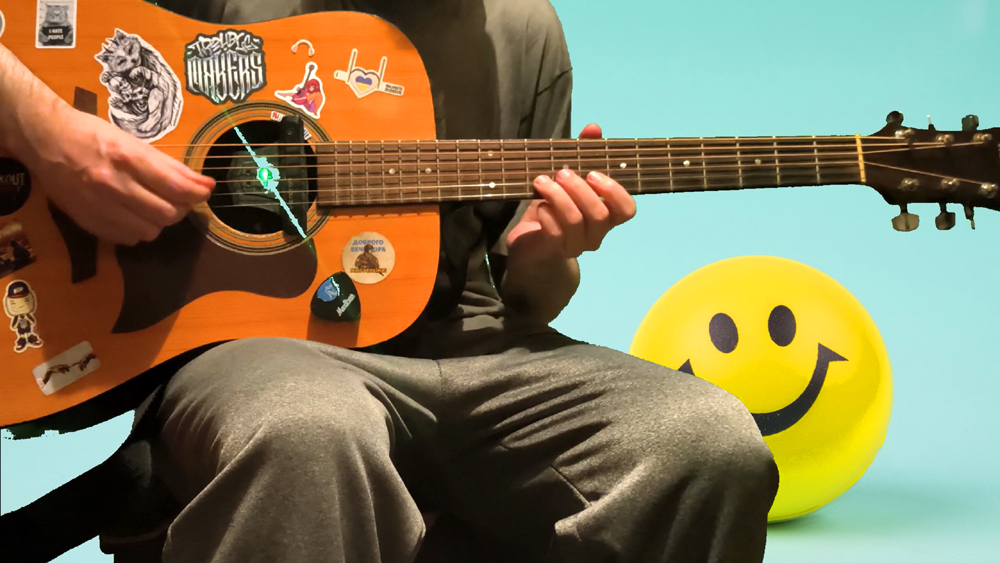 Імпровізація на акустичній гітарі - світлий трек з ефектом хорус (chorus)