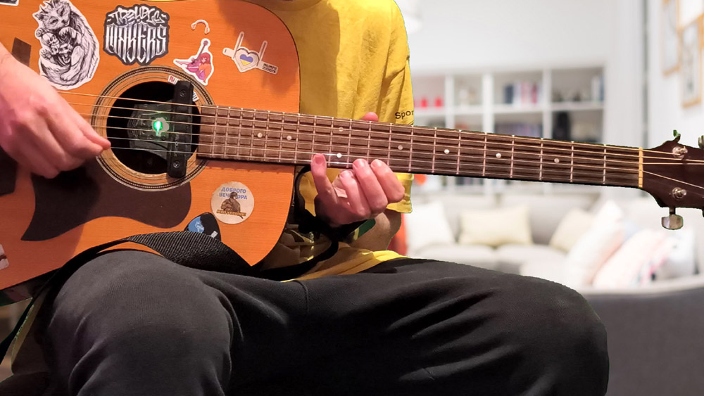 Импровизация на акустической гитаре – Музыка для поднятия настроения с миксом ревер+хорус (reverb+chorus)